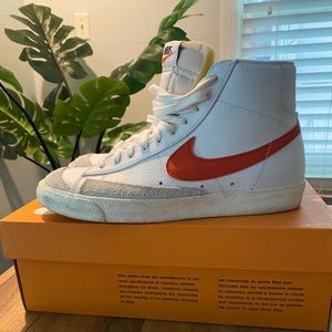 Nike Blazer Mid '77 Vintage Orange